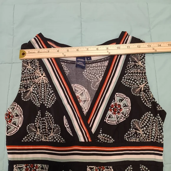 Max Edition Black & Cream Deep V-Neck Summer Dress - Picture 10 of 13